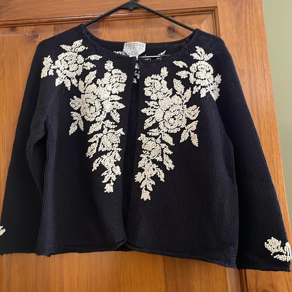 Talbots collection vintage sweater cardigan embroidered M navy white